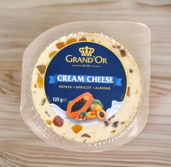 Grand'Or Cream Cheese with Papaya, Apricot, and Almond 125g.